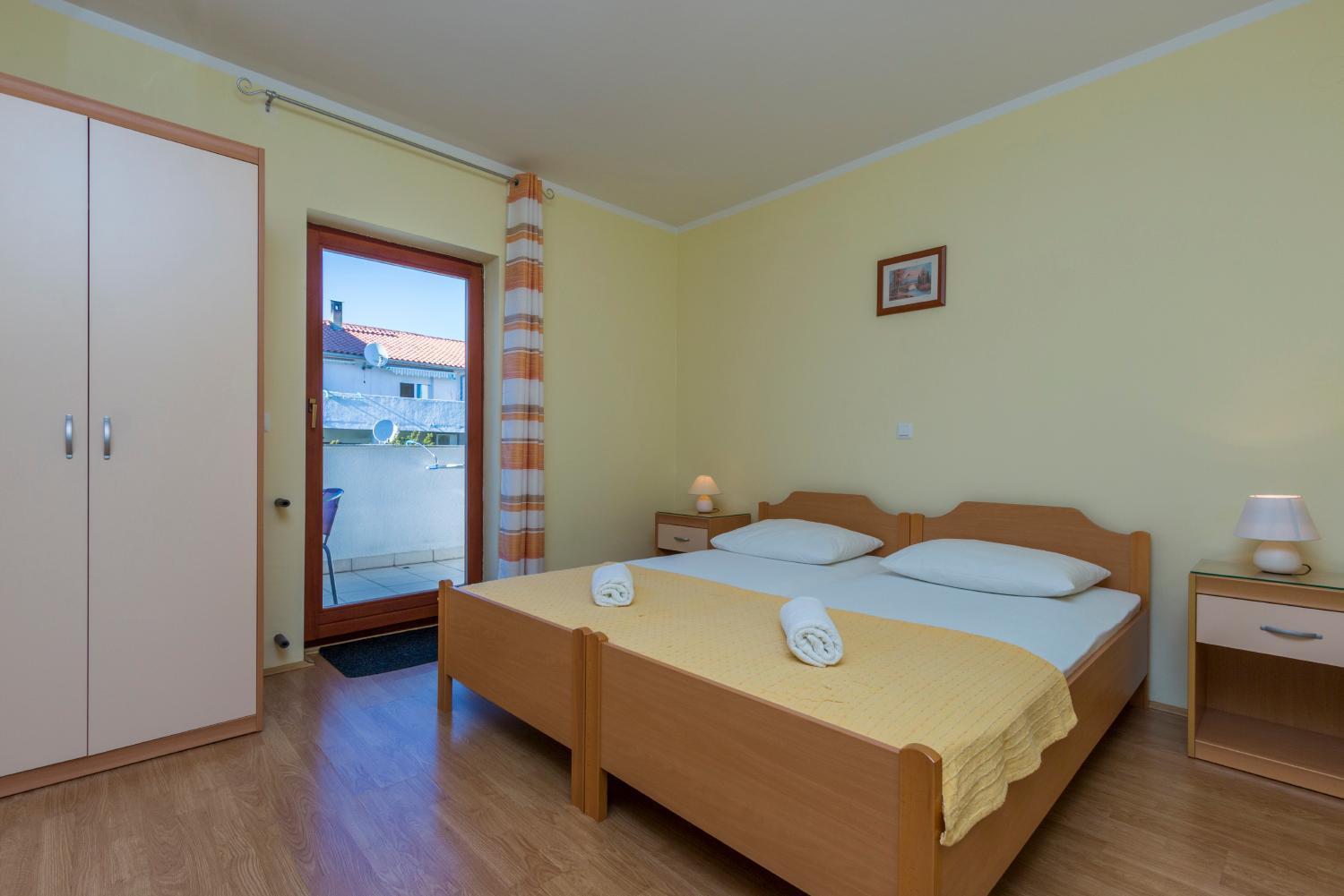 Milos Apartment Пула Екстериор снимка