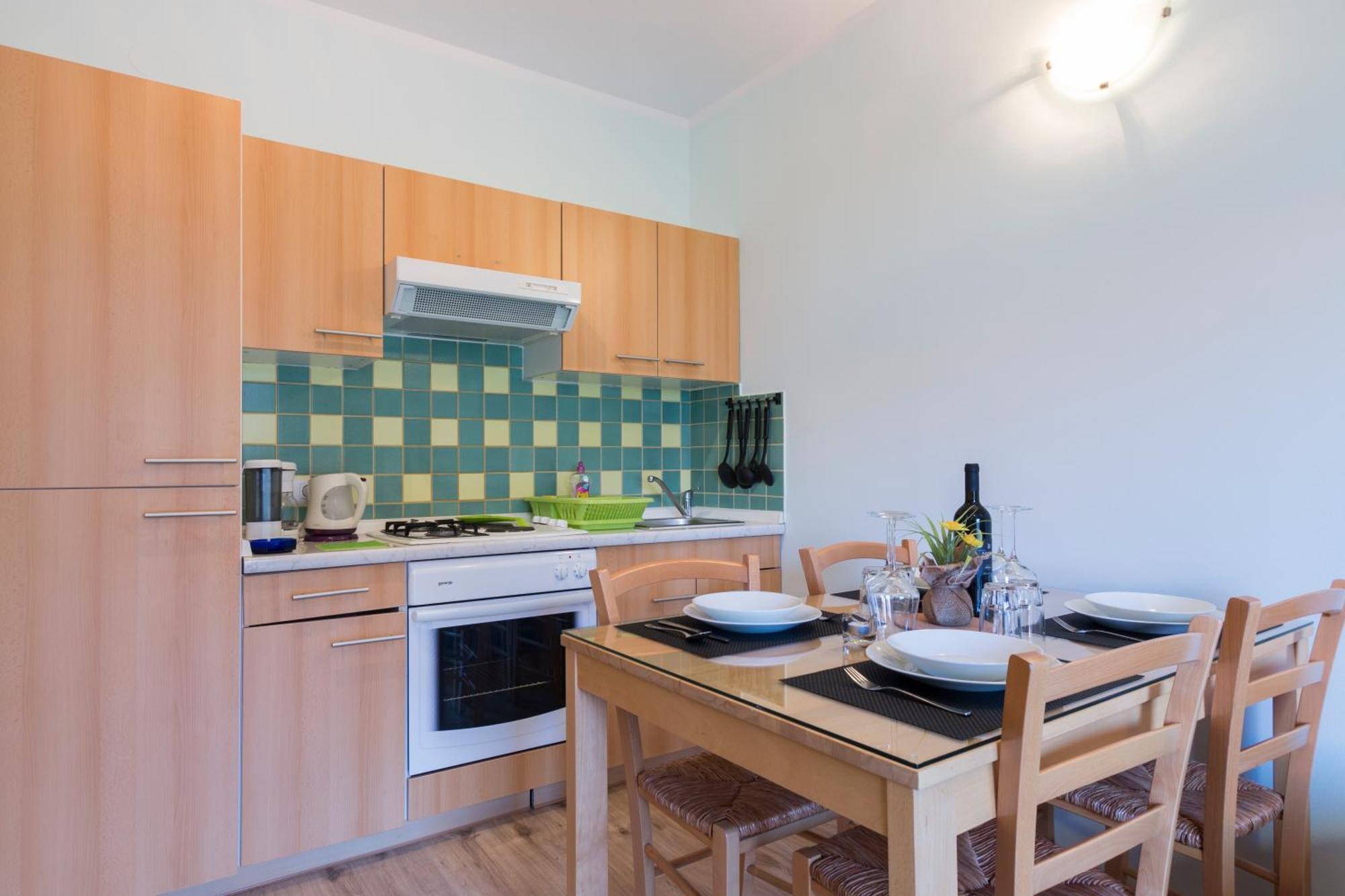 Milos Apartment Пула Екстериор снимка