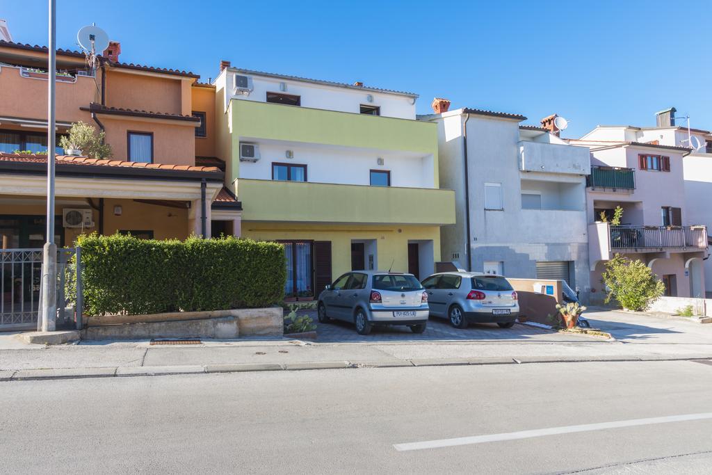 Milos Apartment Пула Екстериор снимка